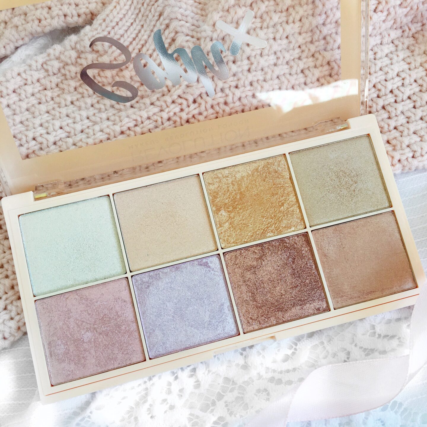 September Favourites 2017 | Soph Highlighter Palette