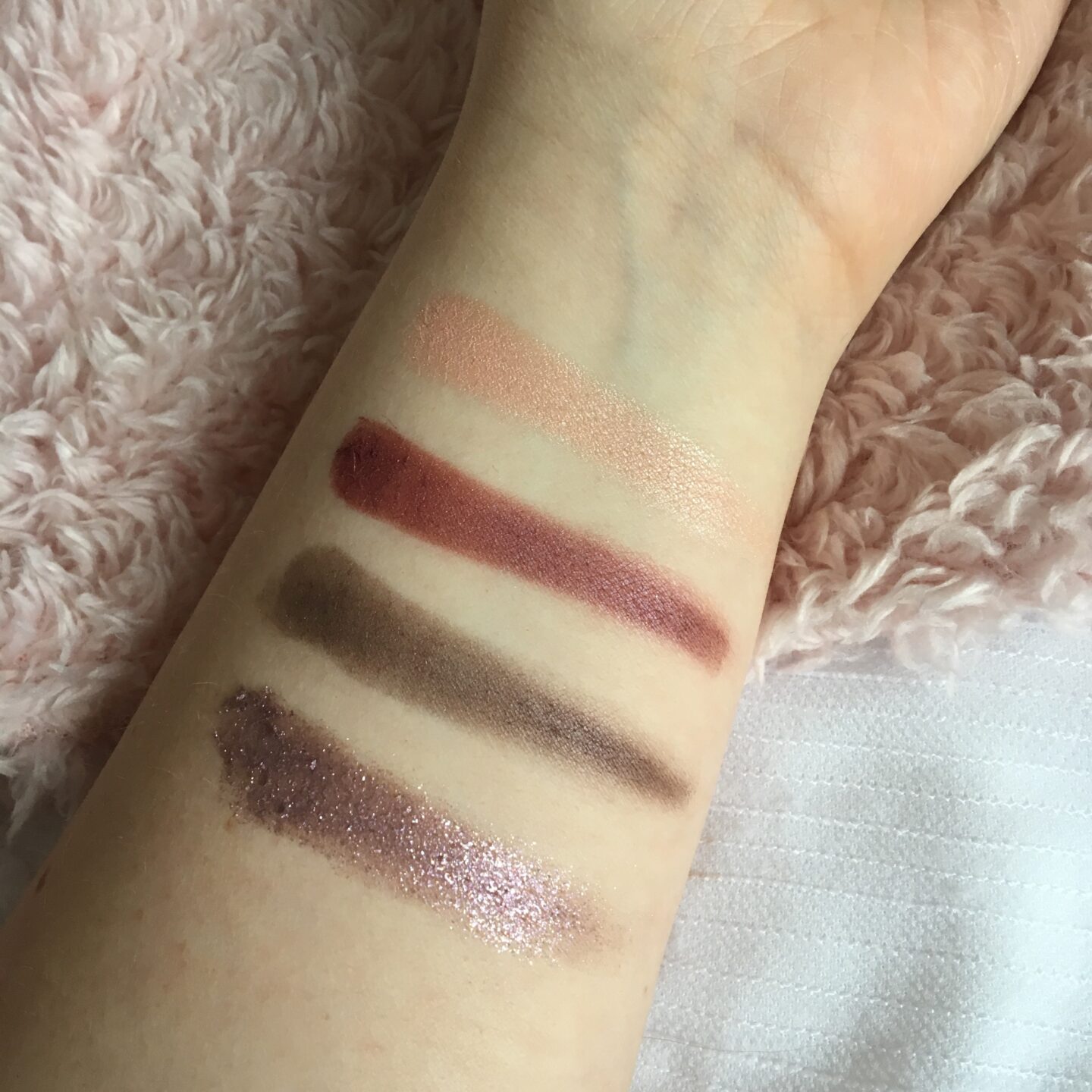 Bourjois x Influenster VoxBox Review | Eyeshadow Swatches